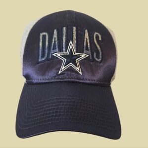 New Era 9FORTY Women’s Dallas Cowboys Trucker Hat Cap Navy White Mesh Adjustable